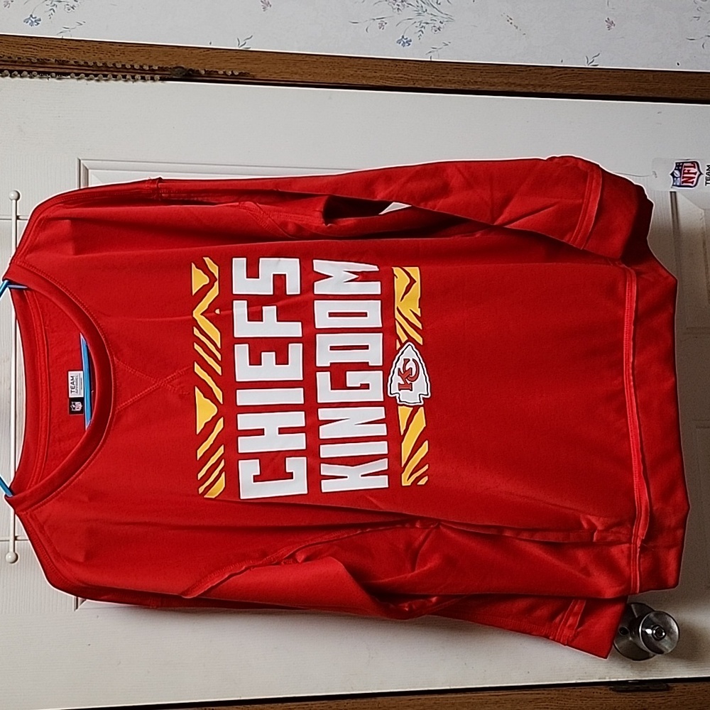 KC CHIEFS sweatshirt NWT